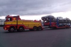 Transport av flera personbilar