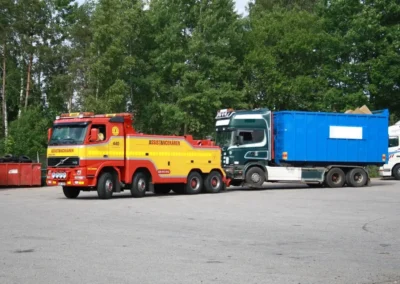Bärgare av lastbil som kan hjälpa dig i Jönköping